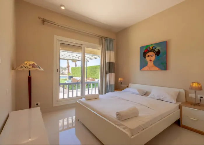 Joubal - El Gouna Luxury Homes فيلة *