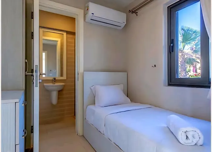 Joubal - El Gouna Luxury Homes فيلة *
